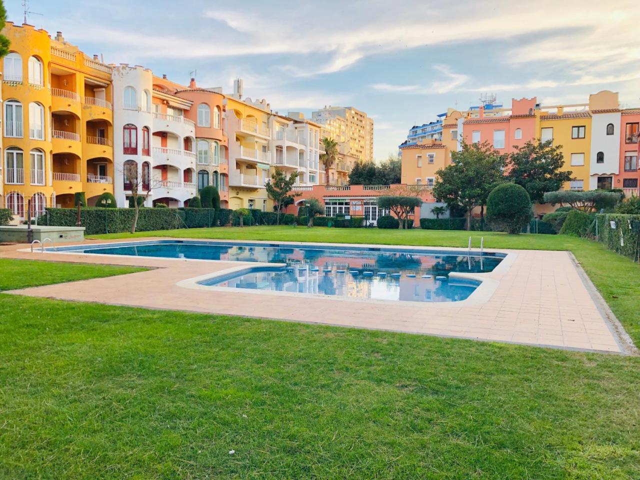 Gran Reserva - Apartamento En El Centro De Empuriabrava - Cerca De La Playa - Piscina Comunitaria Exteriér fotografie